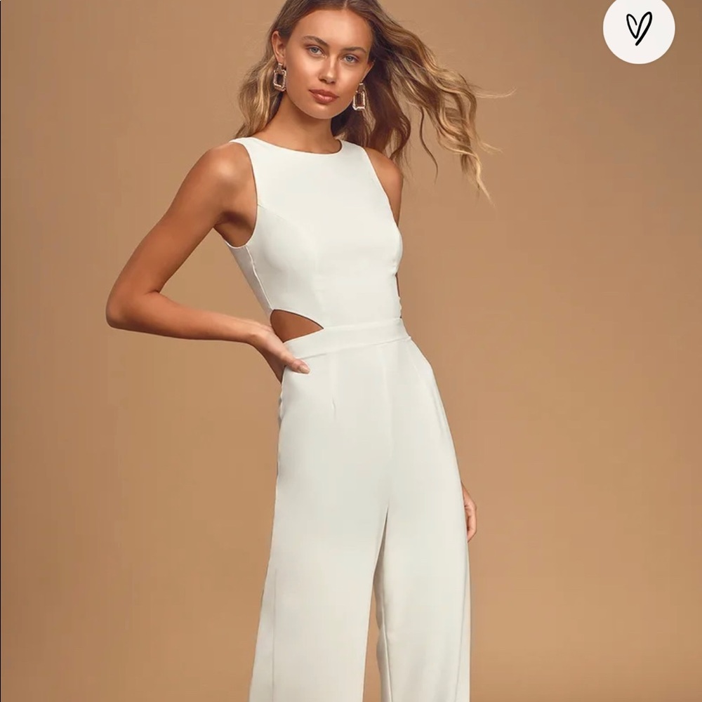 Lulus Moments to Remember White sleeveless wide leg cutout jumpsuit, size XS
